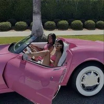MOSQUITO — PinkPantheress type drum & bass beat cover art